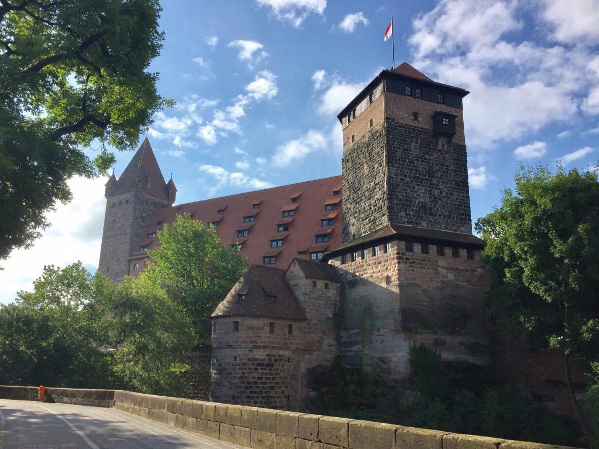 Messeapartment An Der Altstadtmauer Нюрнберг Екстериор снимка