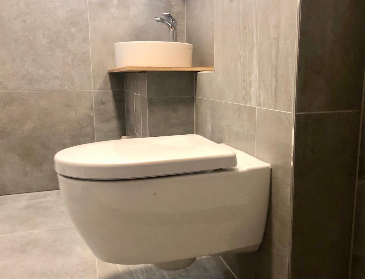 Messeapartment An Der Altstadtmauer Нюрнберг Екстериор снимка